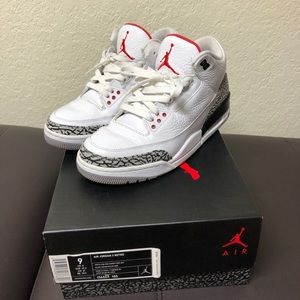 2011 Jordan 3 White Cement Retro Size 9
